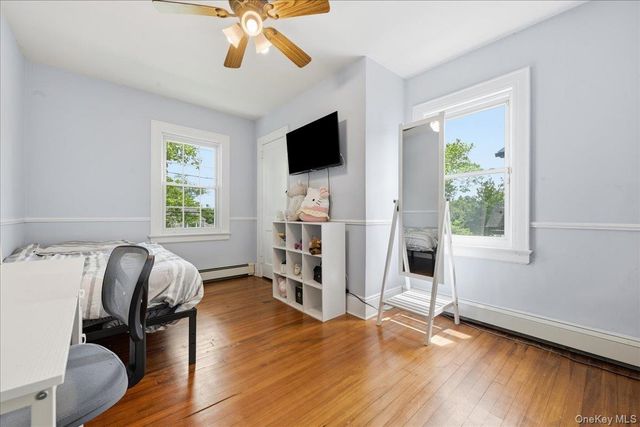 17 Norman Avenue, Amityville, NY 11701