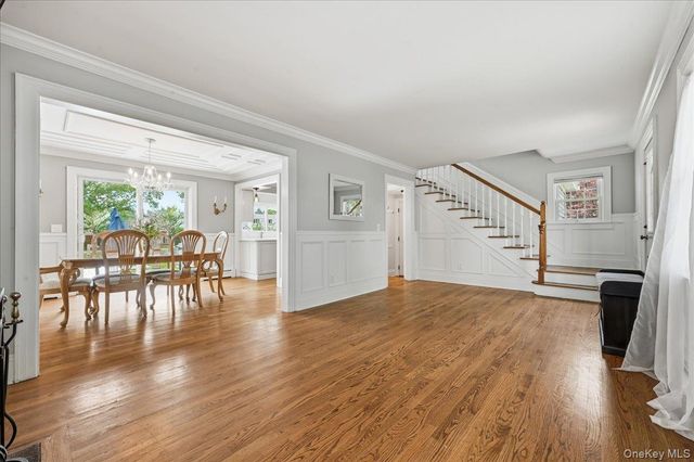 17 Norman Avenue, Amityville, NY 11701