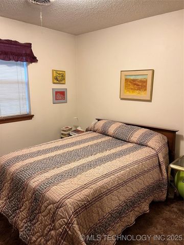201 NE 18th Avenue, Durant, OK 74701