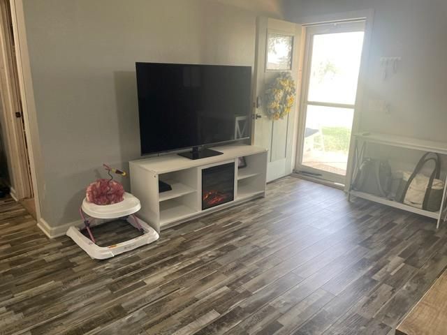 227 SE 3rd Street, Moore, OK 73160