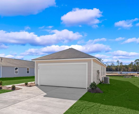 256 Pleasant Valley Dr, Loris, SC 29569