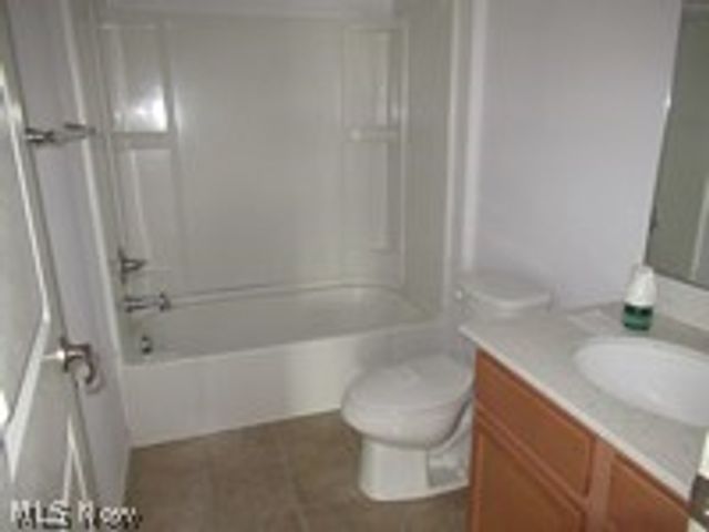 15117 Ruby Lane, Warrensville Heights, OH 44128