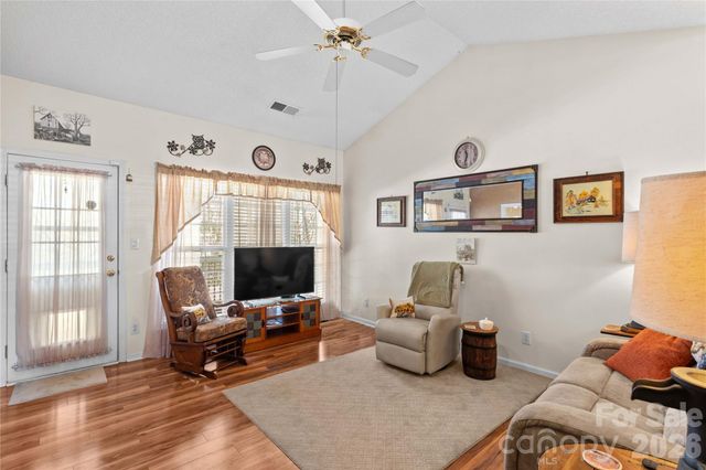 191 Everett Park Drive, Mooresville, NC 28115