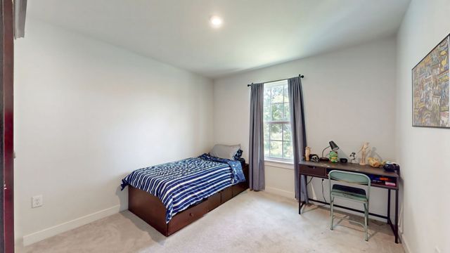 3428 Pepper Glendale Dr, Murfreesboro, TN 37128