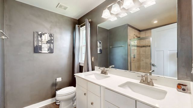 3428 Pepper Glendale Dr, Murfreesboro, TN 37128