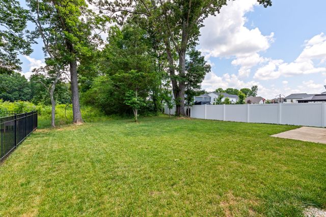 3428 Pepper Glendale Dr, Murfreesboro, TN 37128