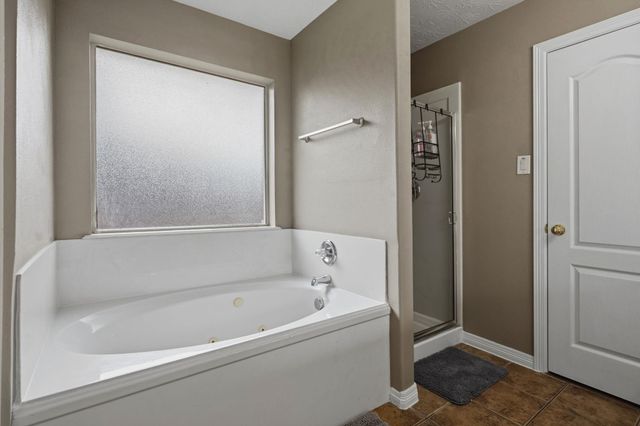 8218 Shady Ace Lane, Humble, TX 77346