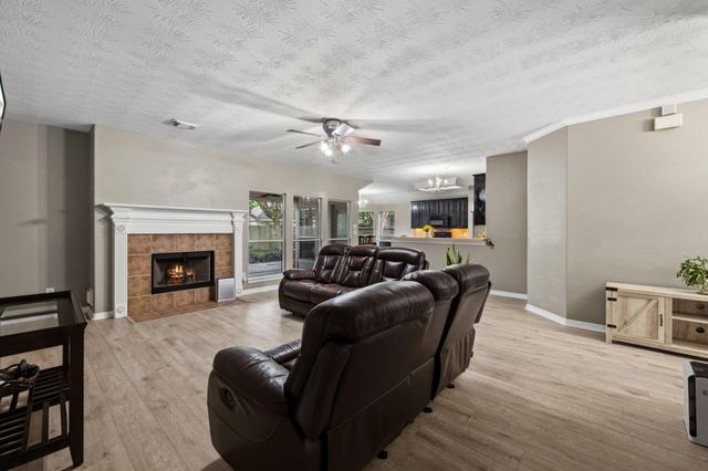 8218 Shady Ace Lane, Humble, TX 77346