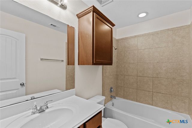 185 silver maple, Kyle, TX 78640