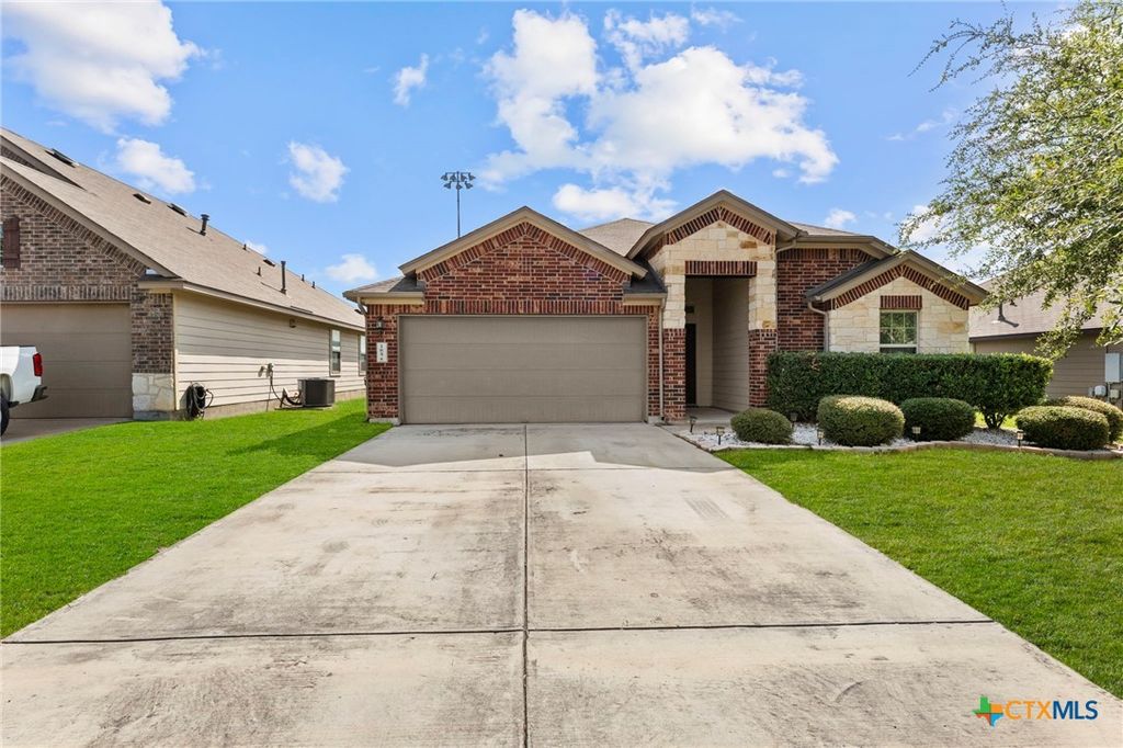 185 silver maple, Kyle, TX 78640