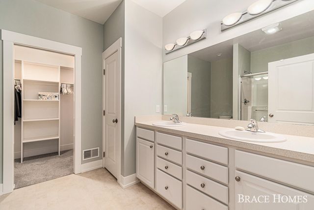 8119 Byron Creek Drive SW, Byron Center, MI 49315