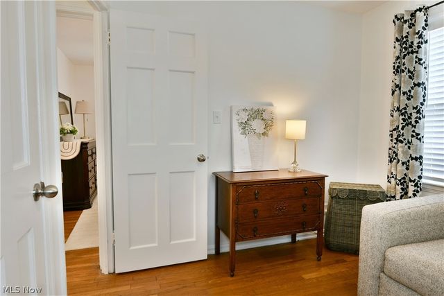 1239 Churchill Road, Lyndhurst, OH 44124