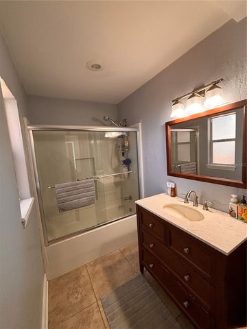 745 52ND AVENUE N, St Petersburg, FL 33703