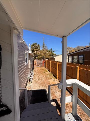 745 52ND AVENUE N, St Petersburg, FL 33703