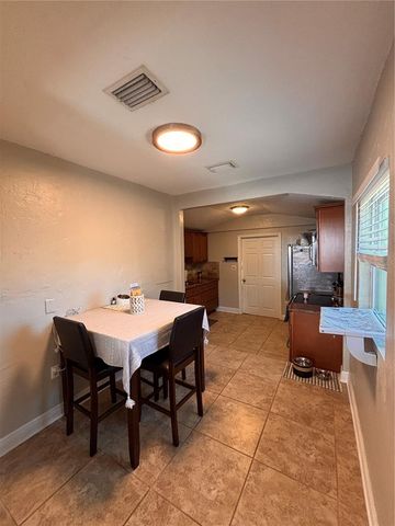 745 52ND AVENUE N, St Petersburg, FL 33703