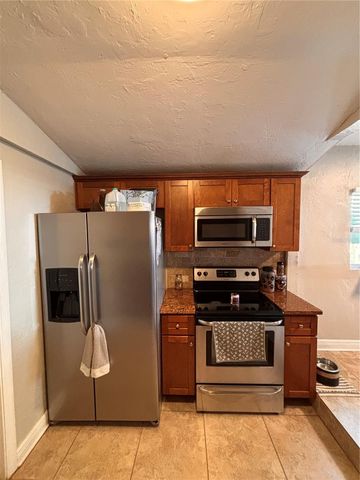 745 52ND AVENUE N, St Petersburg, FL 33703