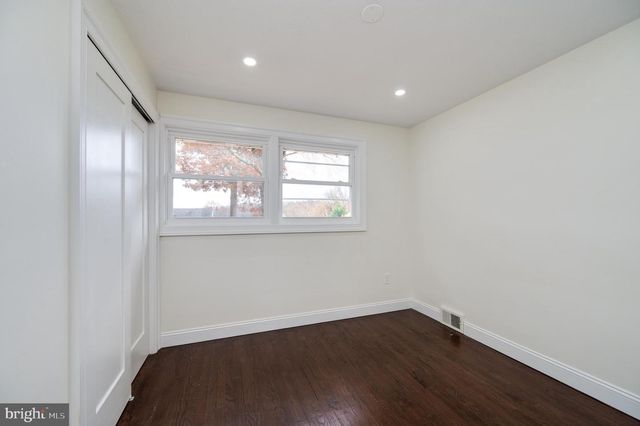 12 VISTA RD, Reading, PA 19610