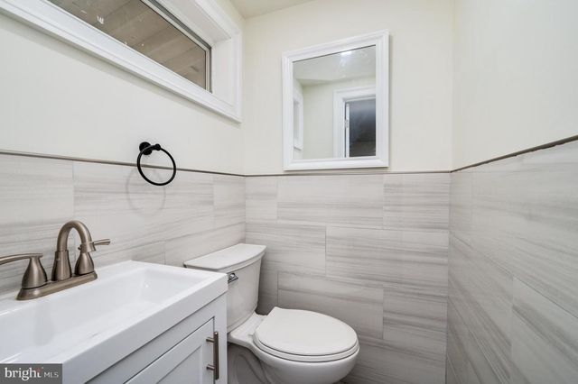 12 VISTA RD, Reading, PA 19610