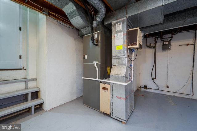 12 VISTA RD, Reading, PA 19610