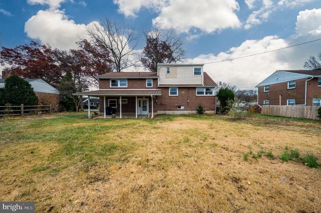 12 VISTA RD, Reading, PA 19610