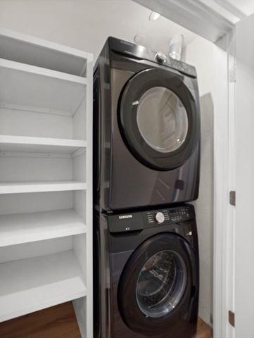 14 William St 4, Worcester, MA 01609