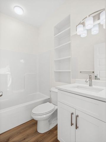 14 William St 4, Worcester, MA 01609