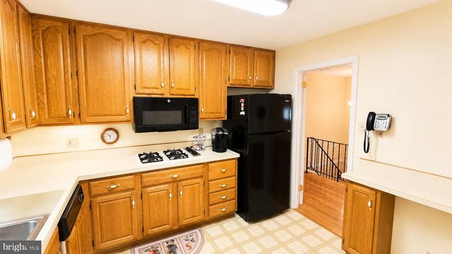 4231 CORCORAN ST, Alexandria, VA 22309