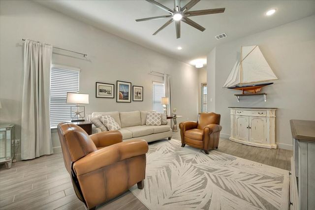 5314 Abbeville Court, Dickinson, TX 77539