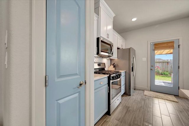 5314 Abbeville Court, Dickinson, TX 77539