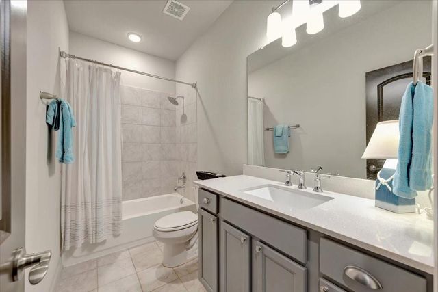 5314 Abbeville Court, Dickinson, TX 77539