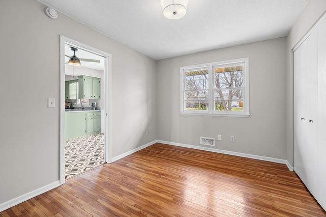 9117 31st Avenue N, New Hope, MN 55427