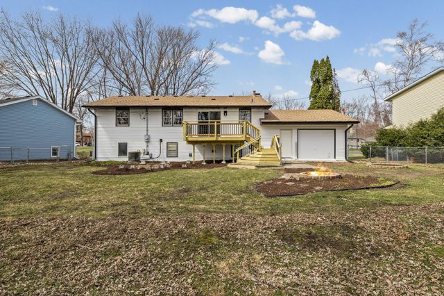 9117 31st Avenue N, New Hope, MN 55427