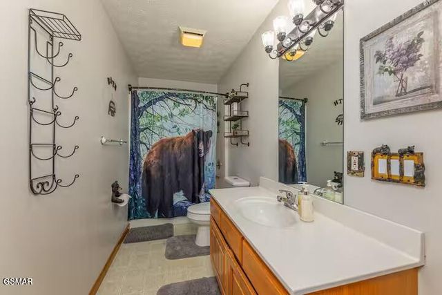 833 S New Era Road, Sevierville, TN 37862