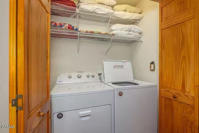 833 S New Era Road, Sevierville, TN 37862