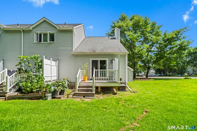 122 Oak Ridge Drive 122, Windsor Locks, CT 06096