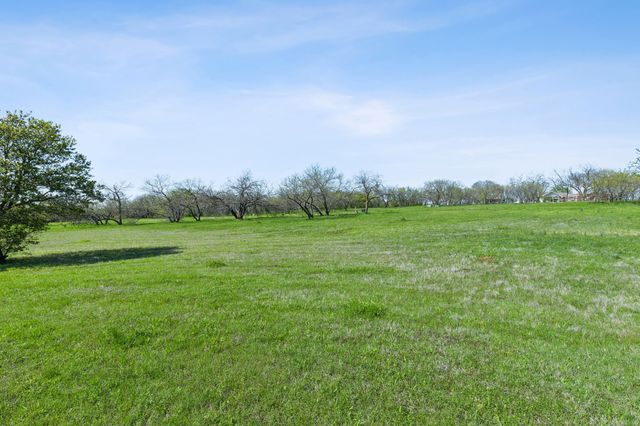 155 Roberts Run, Sherman, TX 75092