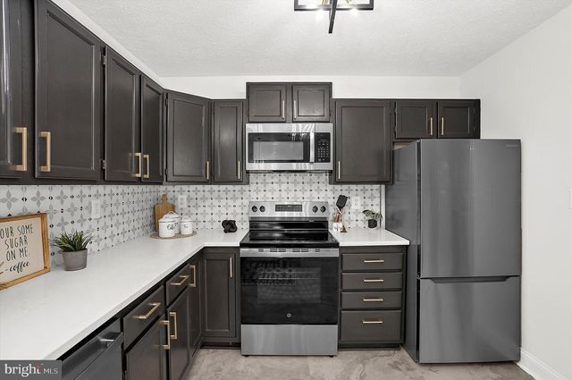 604 ELFIN AVE, Capitol Heights, MD 20743