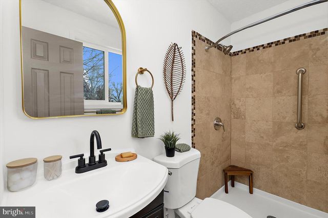 604 ELFIN AVE, Capitol Heights, MD 20743