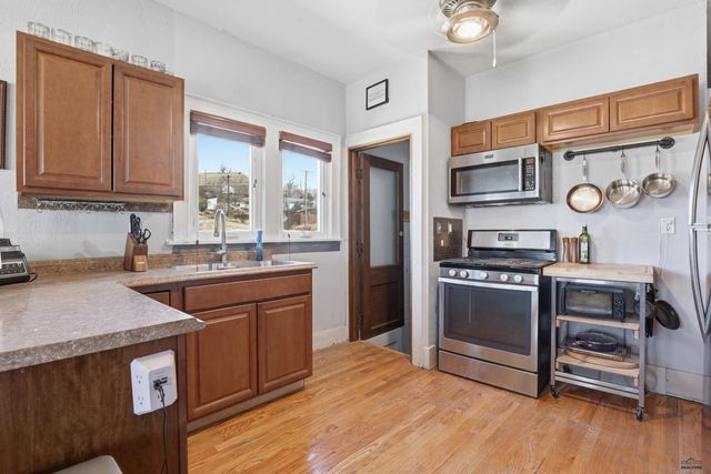 403 COLUMBUS, Rapid City, SD 57701