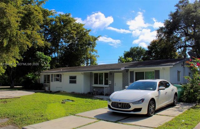 1396 NE 117th St 1396, Miami, FL 33161