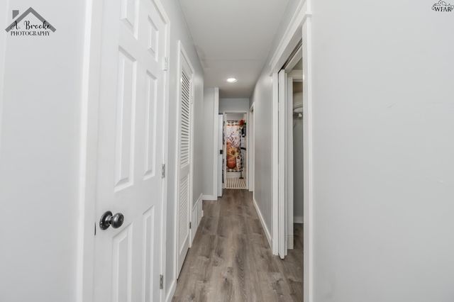 1008 W HIGHWAY ST, Iowa Park, TX 76367