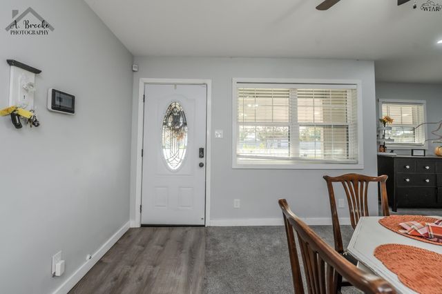 1008 W HIGHWAY ST, Iowa Park, TX 76367