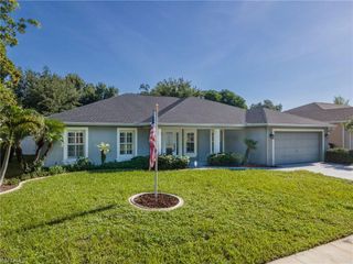 2621 Hawks Preserve DR, Fort Myers, FL 33905