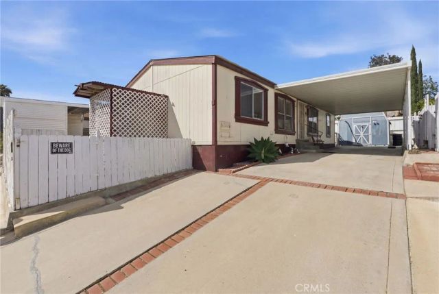 21591 Oak, Perris, CA 92570