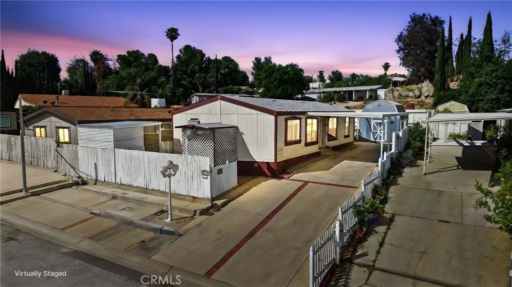 21591 Oak, Perris, CA 92570