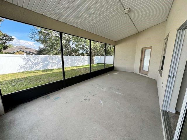 221 TOWERVIEW DRIVE E, Haines City, FL 33844