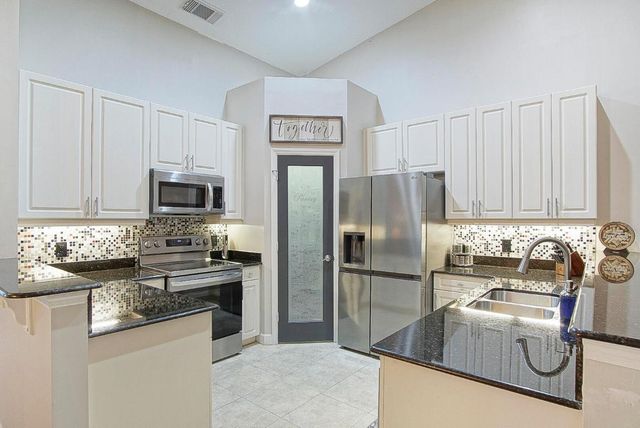 10575 SW Cam Run, Port St. Lucie, Port St Lucie, FL 34987