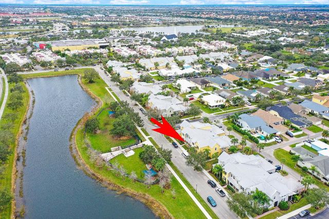 10575 SW Cam Run, Port St. Lucie, Port St Lucie, FL 34987