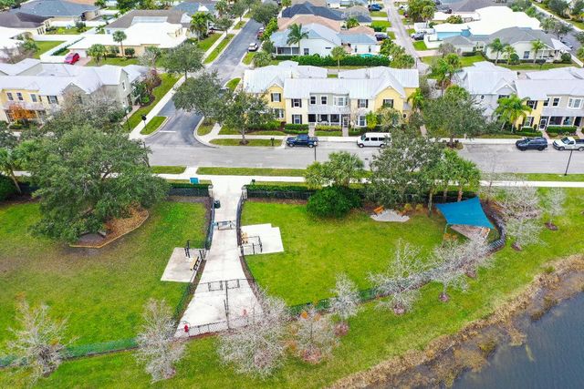 10575 SW Cam Run, Port St. Lucie, Port St Lucie, FL 34987