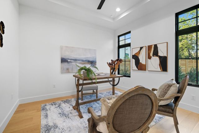 5012 Highland CT, Austin, TX 78731